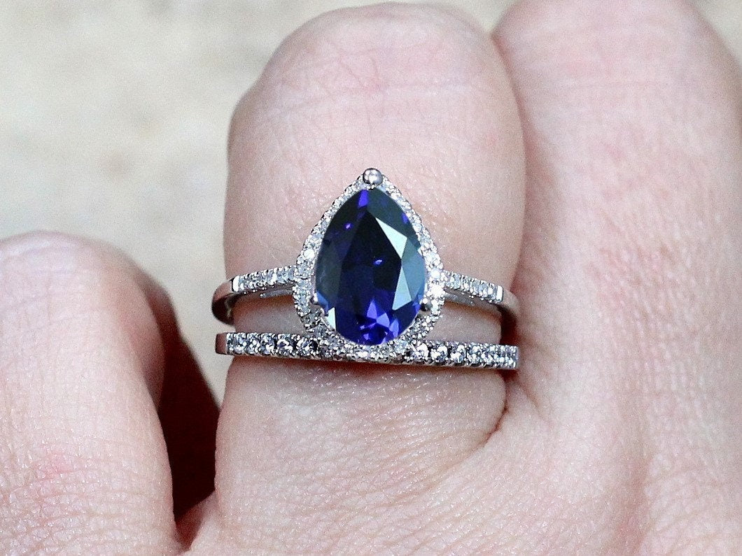 Blue sapphire hot sale 2.5 carat