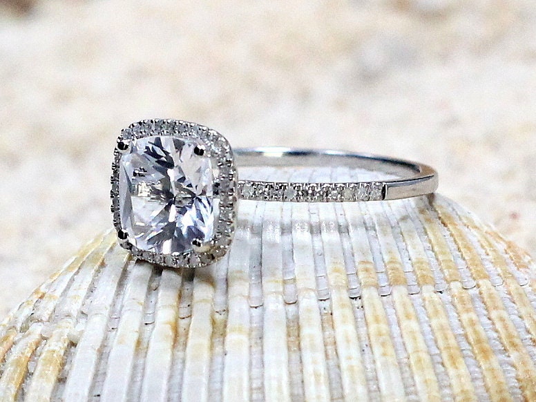 Emerald & Diamonds Engagement Ring Cushion Halo Cuscino Grand 2ct 8mm Custom Size White Yellow Rose Gold 10k 14k 18k Platinum BellaMoreDesign.com