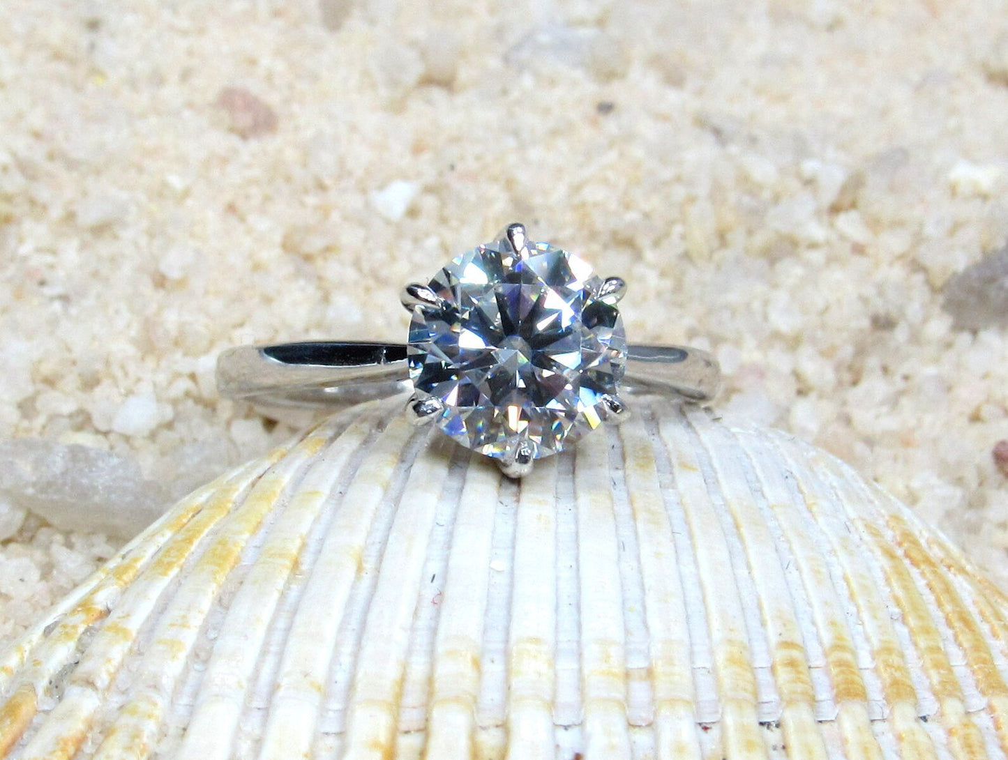 Moissanite Engagement Ring,Solitaire Ring,Dinlas,Round cut,2ct Ring, Moissanite Ring, Mossanite BellaMoreDesign.com