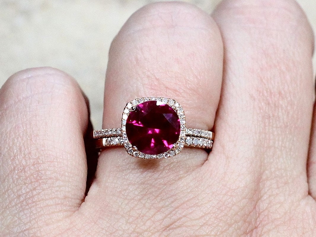 Ruby & Diamonds Engagement Ring set, Cushion Halo, Cuscino, Diamond wedding Band, 3ct, 8mm, Promise ring, gift for her BellaMoreDesign.com