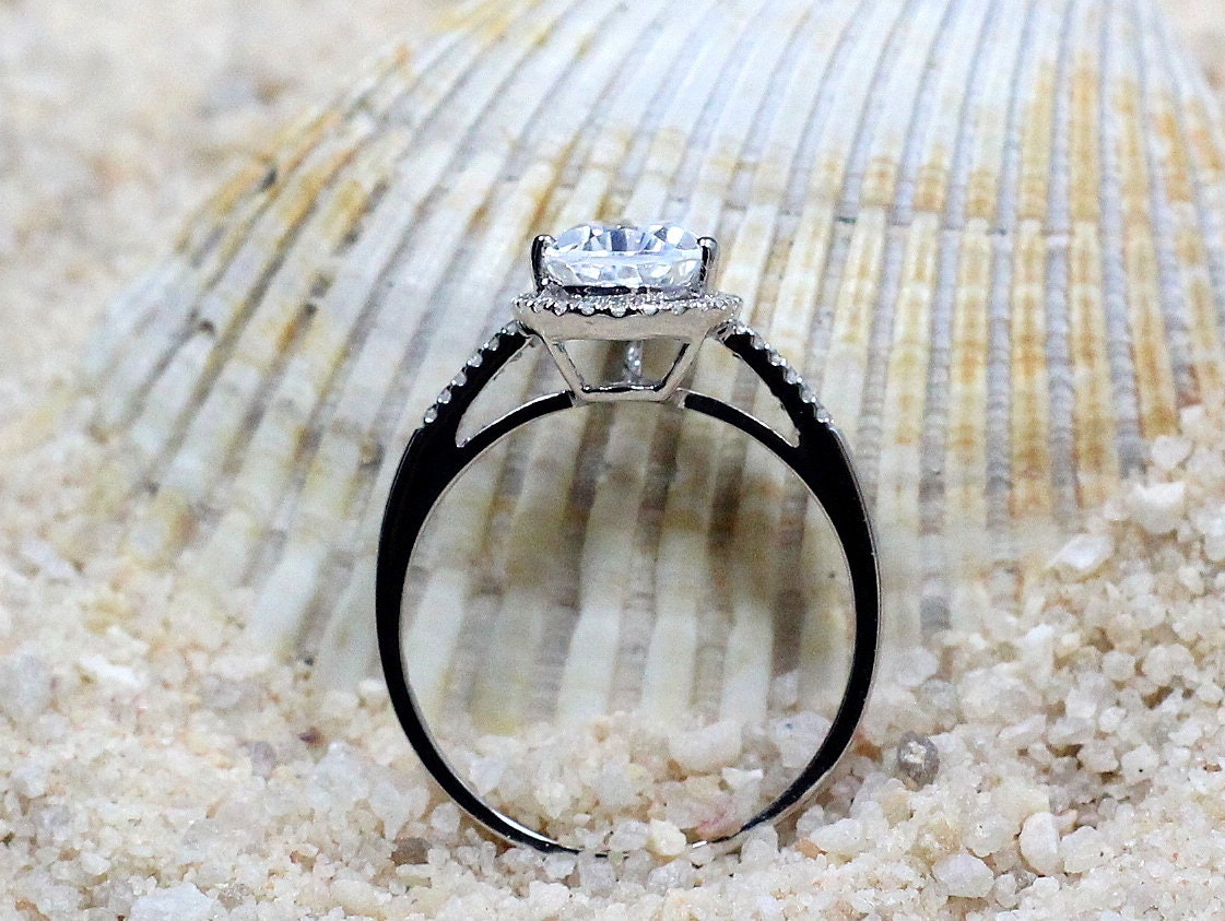 2ct Lab Created Diamond Engagement Ring, Lab Grown Diamond Pear Cut Halo, 10x7mm Lab Diamond, Goccia BellaMoreDesign.com