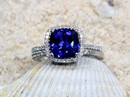 Blue Sapphire Diamonds Engagement Ring Set, Cushion Halo, Wedding Band Set, Cuscino, 3ct, 8mm, Bridal Set, Promise Ring, Gift For Her BellaMoreDesign.com