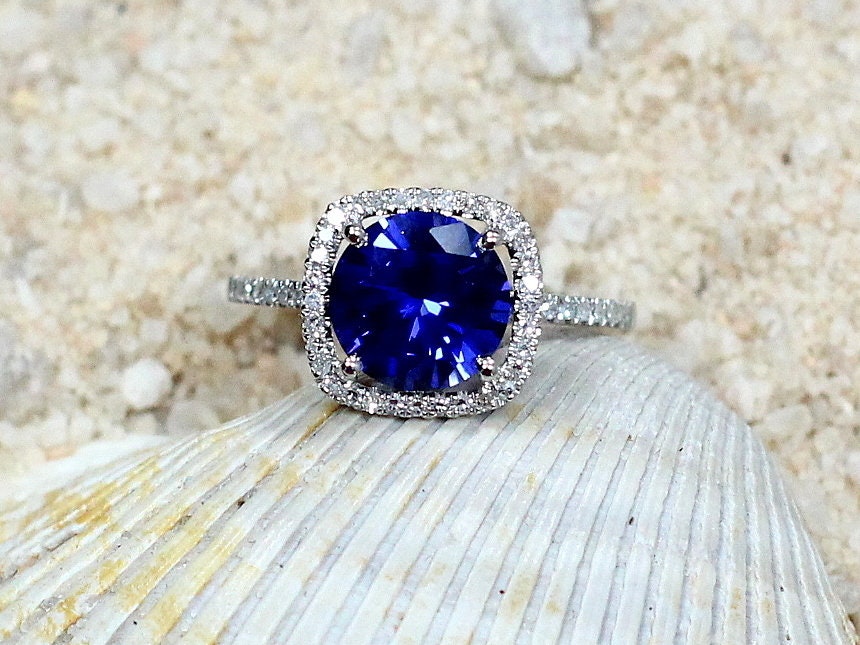Blue Sapphire Engagement Ring, Cushion Halo Ring, Sapphire Engagement Ring, Blue Sapphire Ring, Cuscino, 2ct Ring 8mm BellaMoreDesign.com