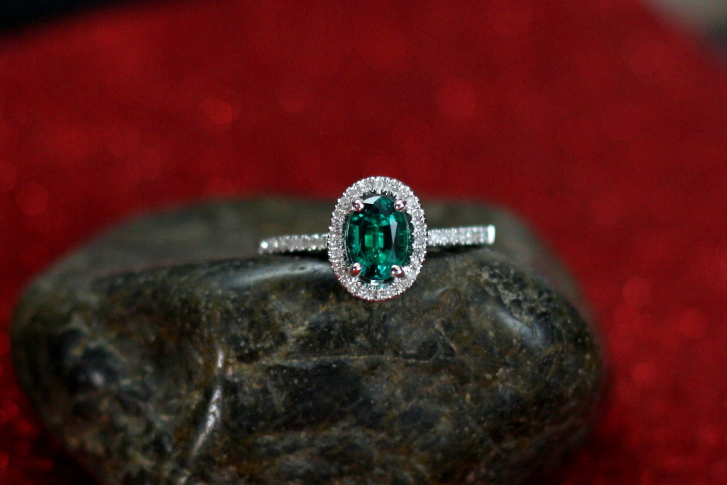 Emerald Engagement Ring,Oval Halo Ring,Ovale,Emerald Ring,1ct Ring,Emerald Halo Ring,White-Yellow-Rose Gold-10k-14k-18k-Platinum BellaMoreDesign.com