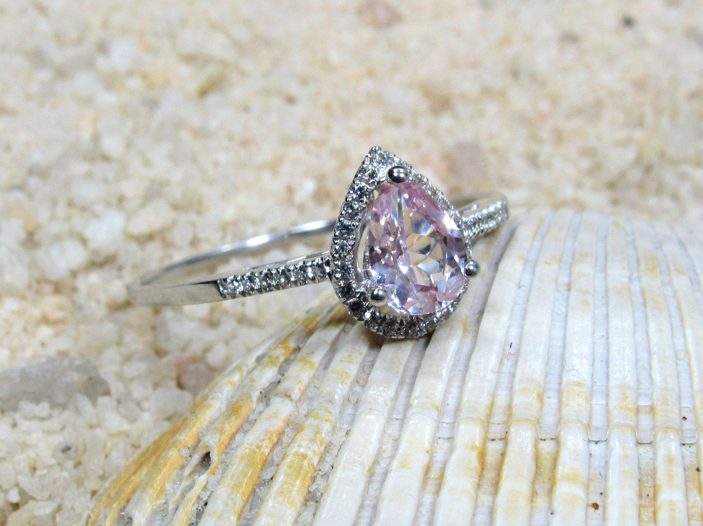 Peach Sapphire Engagement Ring, Diamonds Pear Halo, Goccia, 1ct, 7x5mm, Cathedral,Gift For Her,White-Yellow-Rose Gold-10k-14k-18k-Platinum BellaMoreDesign.com